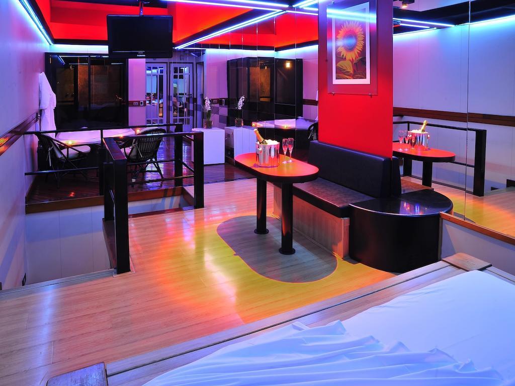 Motel Sunset (Adults Only) Белу-Оризонти Номер фото